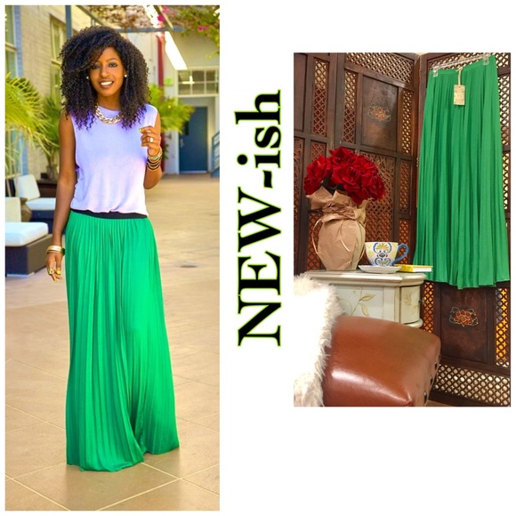 Chelsea & Violet Dresses & Skirts - NWT FINAL SALE 🔥Chelsea & Violet Maxi🔥